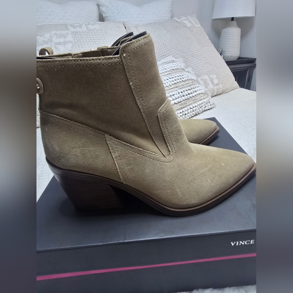 Vince Camuto Womens Briyeonda Boot Tortilla Size 10 M